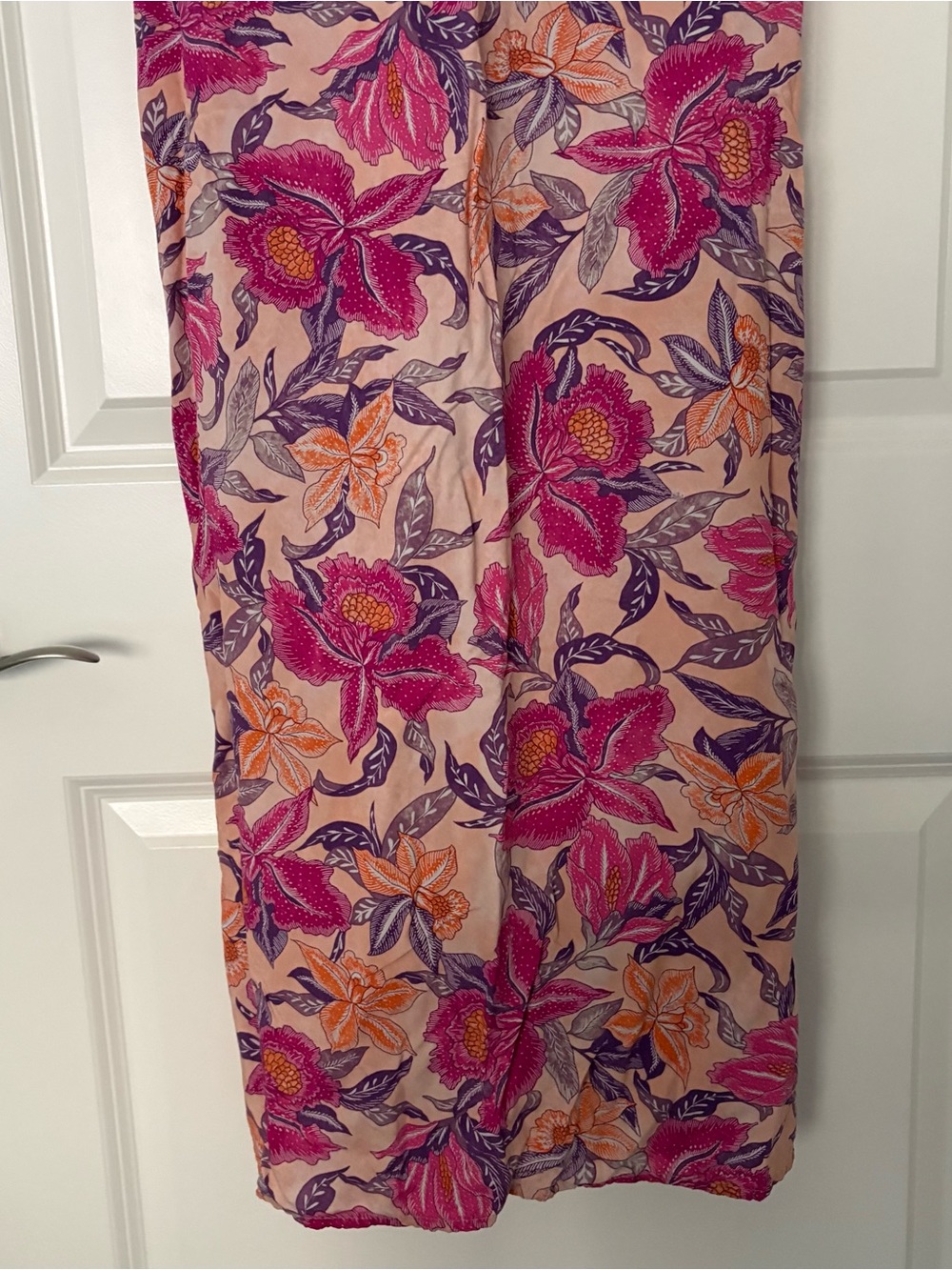 Old Navy Women’s Pink Floral Slip Sleeveless Midi Dress - Picture 4 of 9